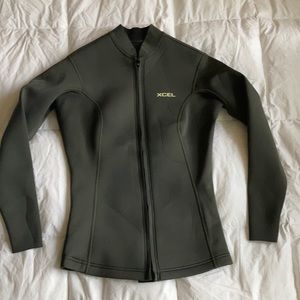 XCEL Women’s 2mm Wetsuit Top